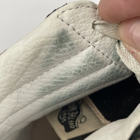 VANS Sk8-Hi Breast Cancer Awareness Sneakers Women’s 7.5/Men’s 6 - Picture 11 of 12